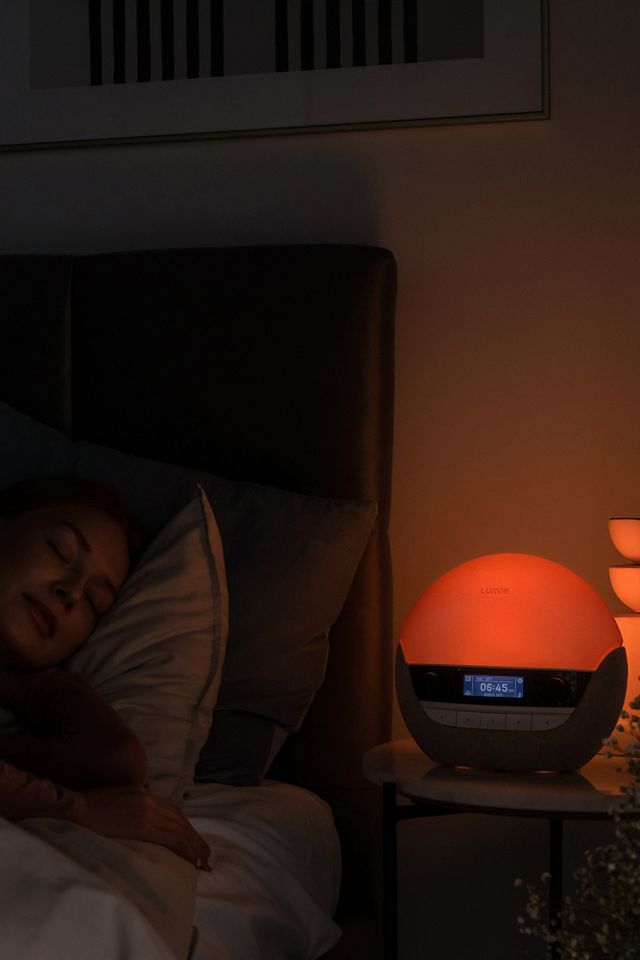 Lumie Bodyclock Luxe 700FM Alarm Clock #4