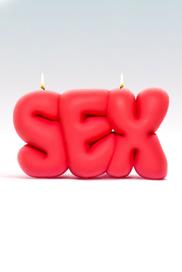 Wavey Casa Red Sex Puffer Candle #1