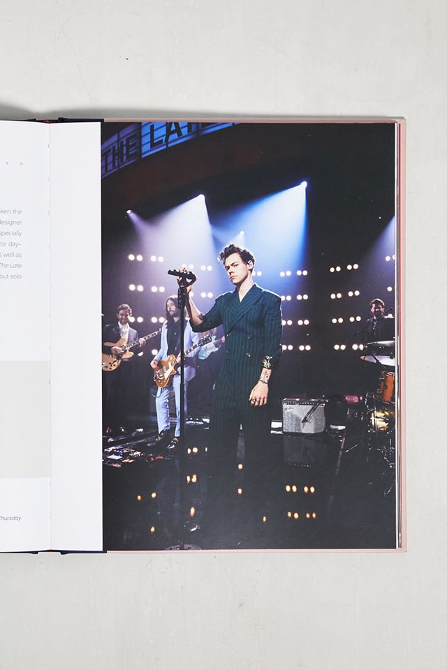 Harry Styles & I Vestiti Che Indossa Di Terry Newman #1