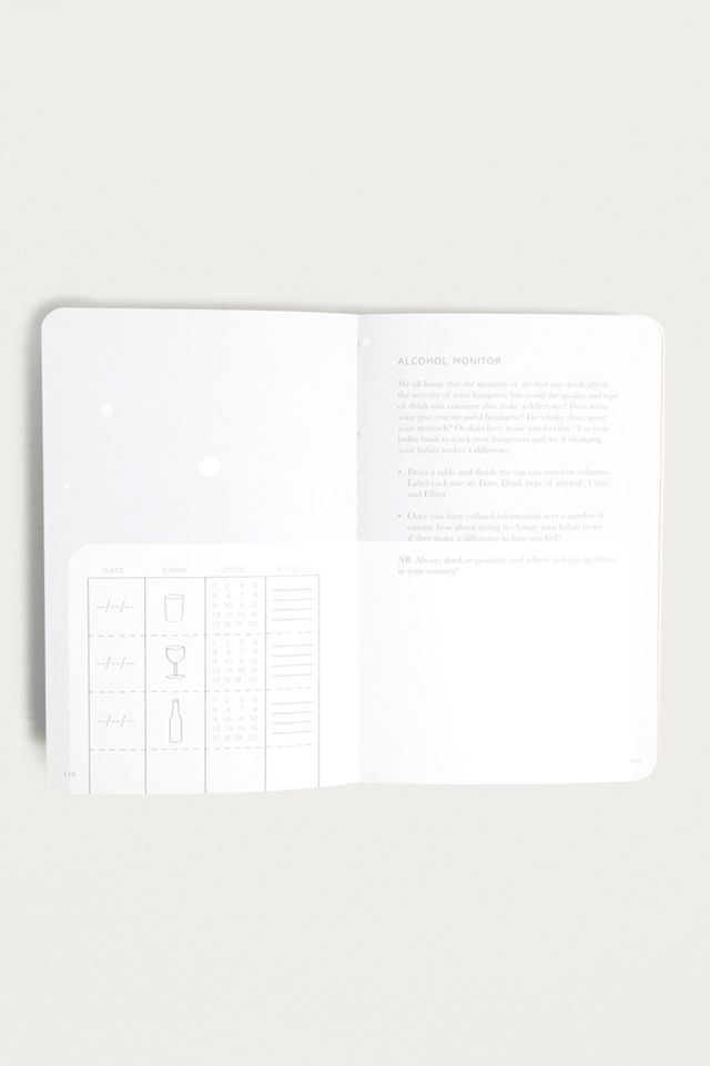 The 365 Bullet Guide: How to Organize Your Life Creatively, One Day At A Time By Zennor Compton #3