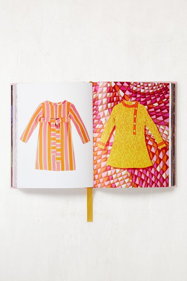 Palace Costume Les Secrets de Mode les Mieux Gardés d'Hollywood Par