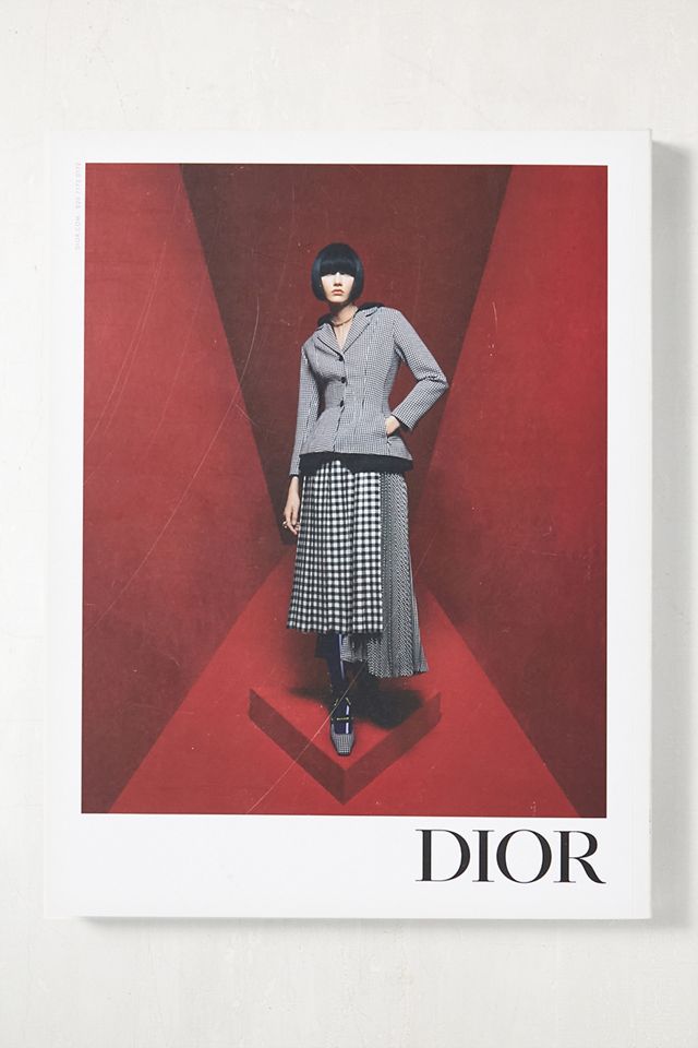 i-D Magazine: The Ultra! Issue Naomi AW22 #2