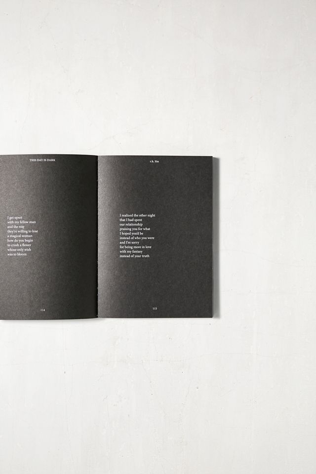 r.h. Sin – Buch „This Day Is Dark“ #1