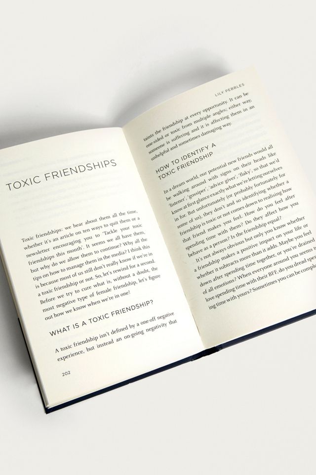 The F Word: A personal exploration of modern female friendship par Lily Pebbles #3