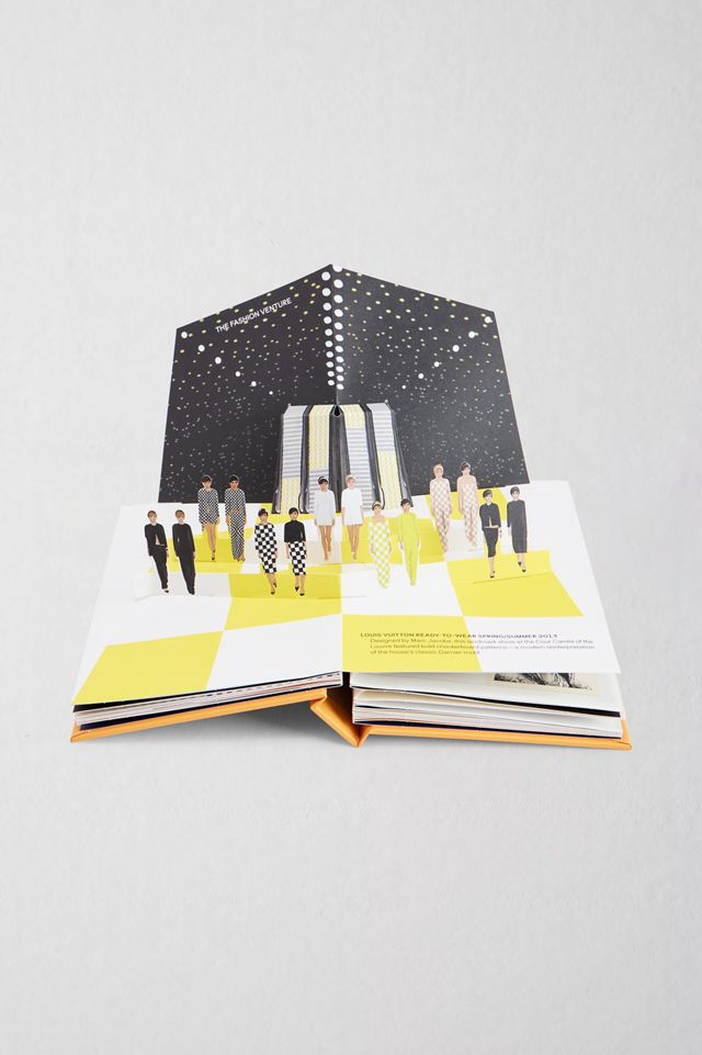 Livre Pop Up Fashionary Louis Vuitton #1