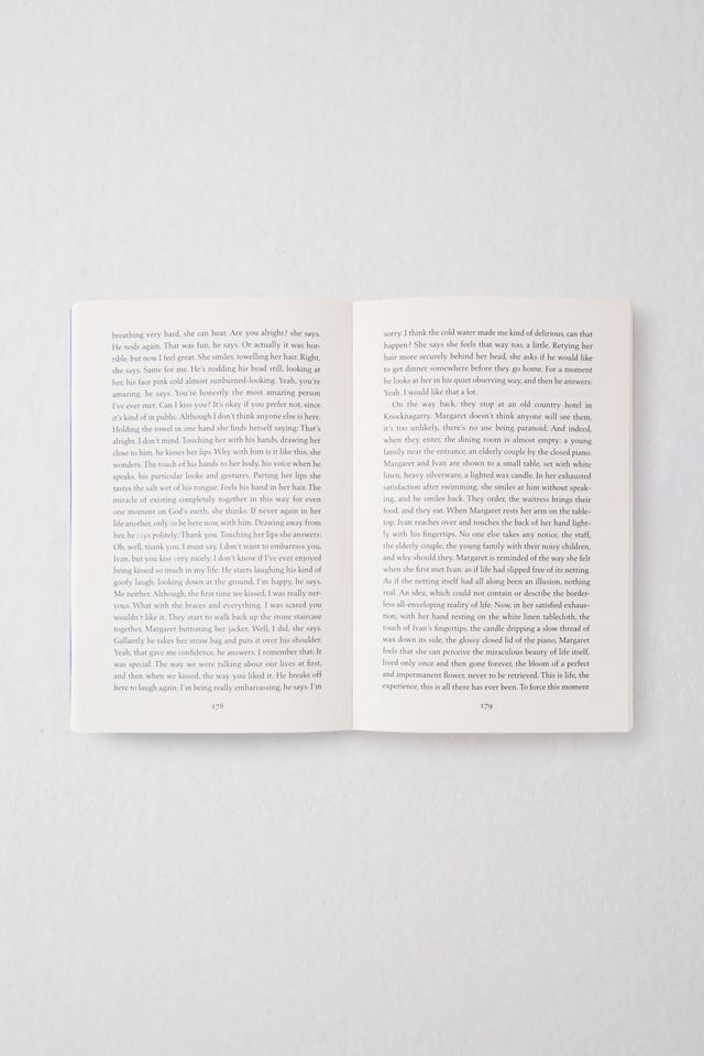 Intermezzo di Sally Rooney #1