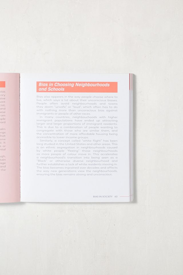 Sesgo Inconsciente por Annie Burdick | Urban Outfitters ES