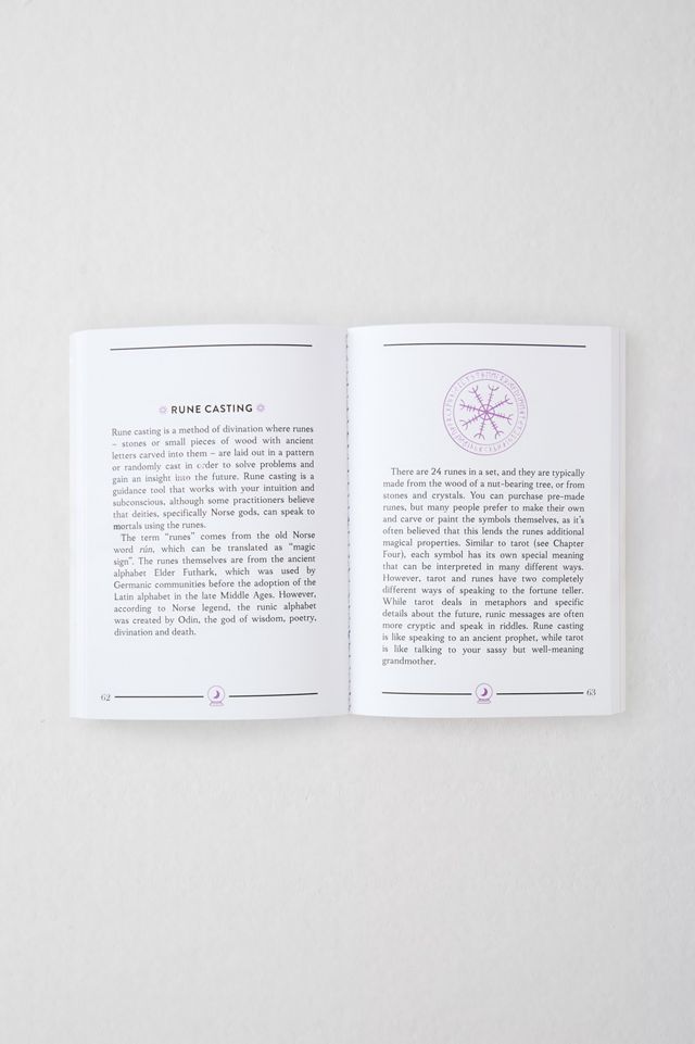 El Pequeño Libro de la Adivinación Por Elise Wild #1