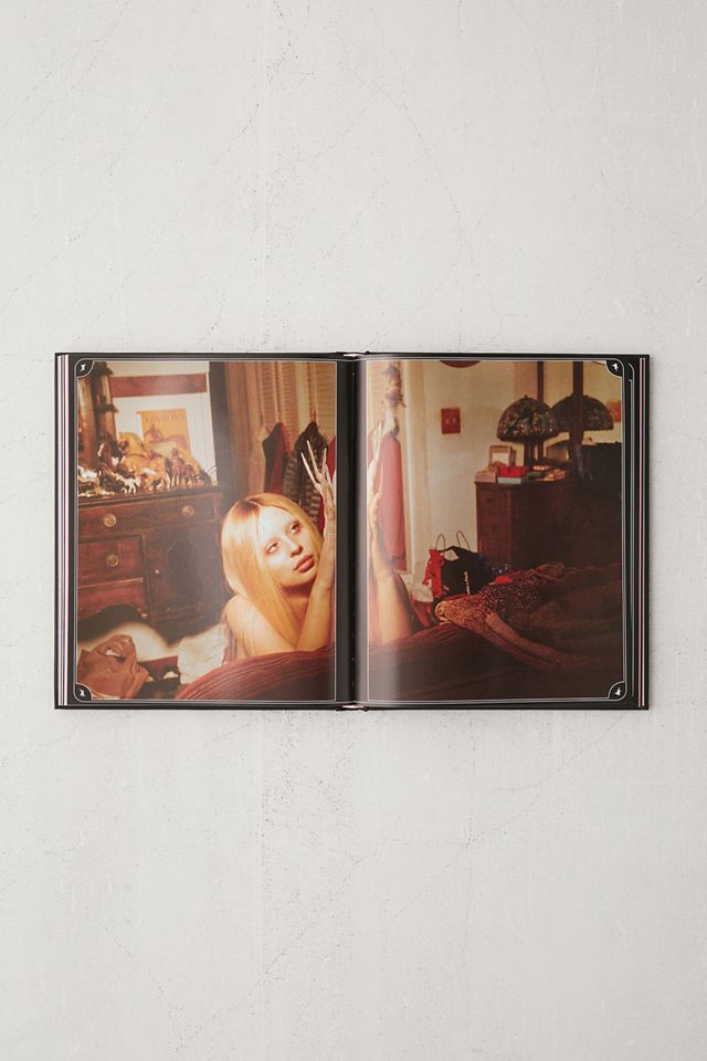Fairytales Di Petra Collins & Alexa Demie #2