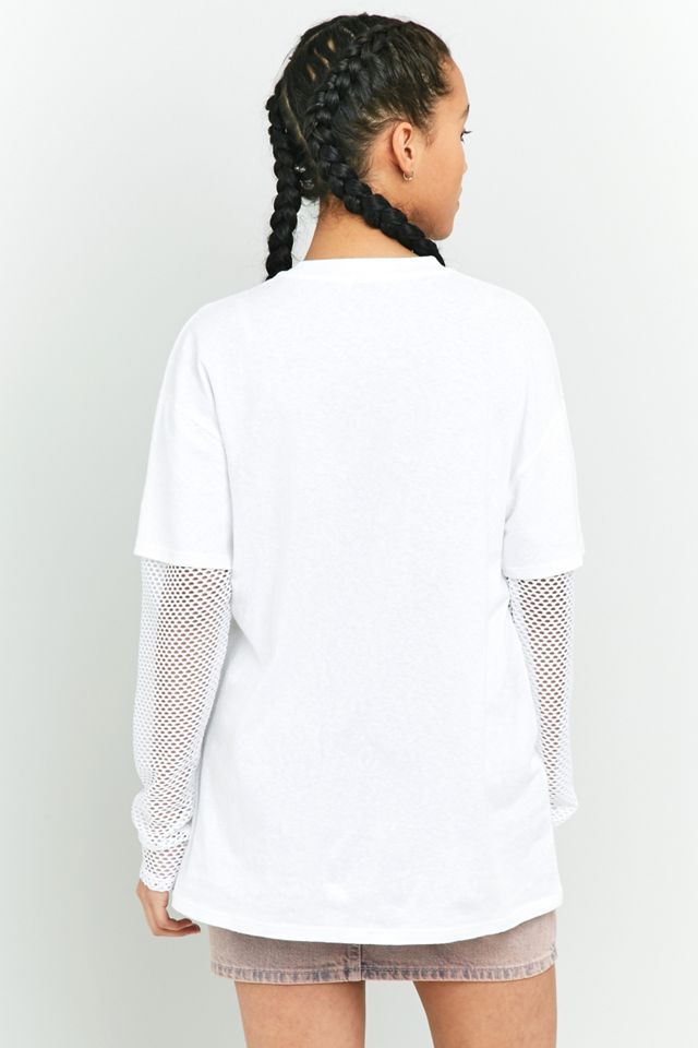 Light Before Dark – Mehrlagiges T-Shirt in Schwarz mit Netzärmeln #3