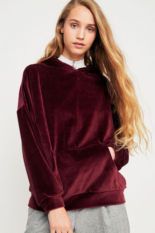 UO - Sweat à capuche court et zippé Lonely Hearts | Urban Outfitters FR