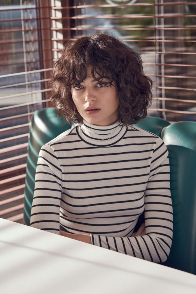 Urban outfitters turtleneck sale