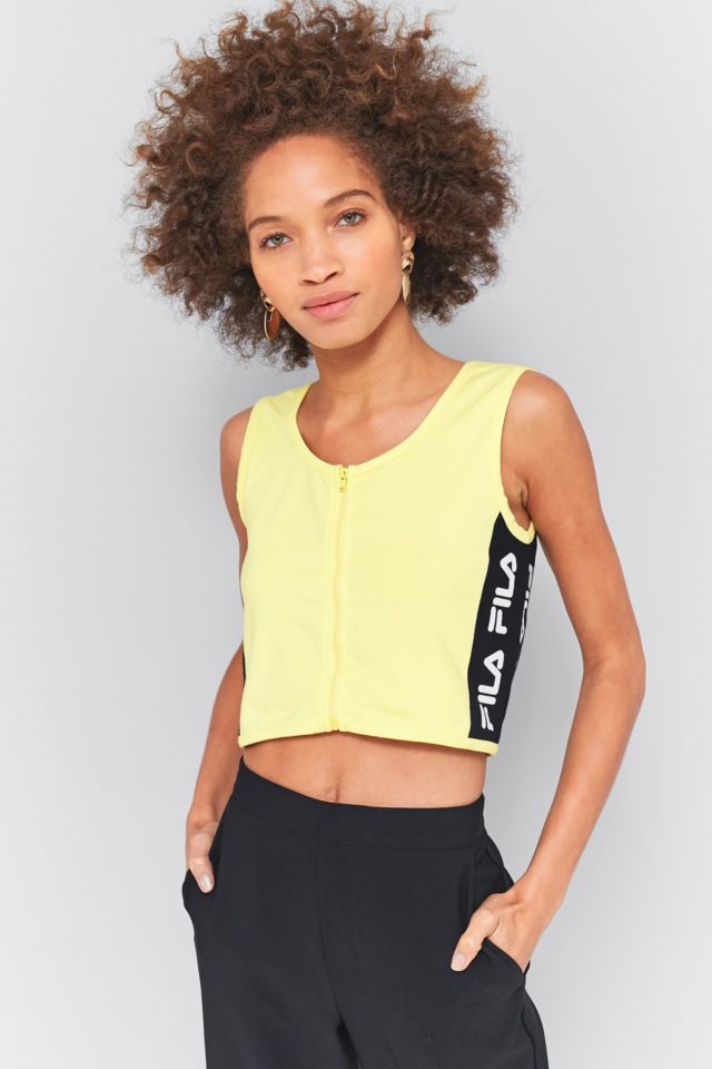 FILA Haut court Festival jaune zipp Urban Outfitters FR