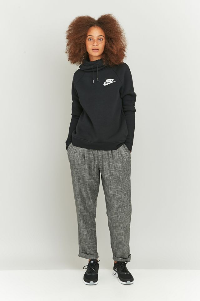Nike Rally Imbuto Collo Felpa con cappuccio nera #1
