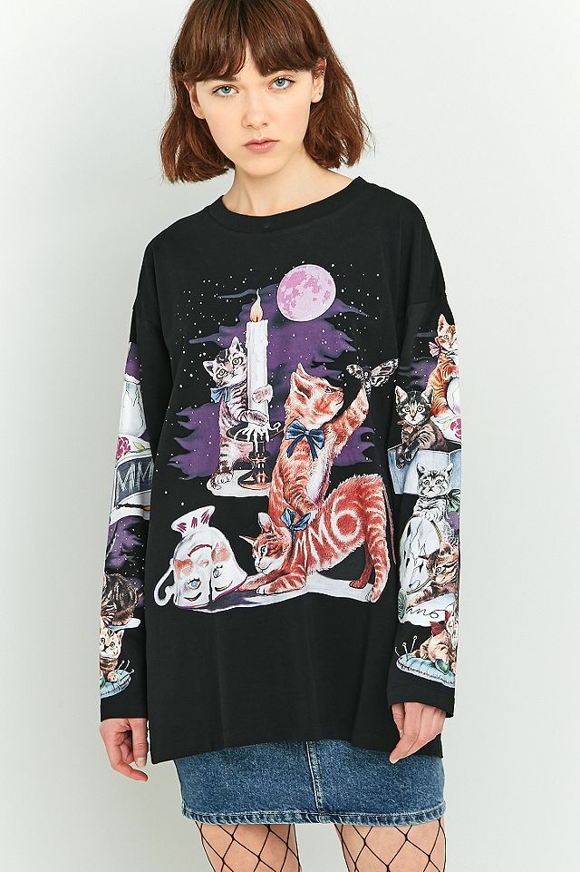 MM6 Cat Print Long Sleeve T-shirt | Urban Outfitters UK MM6 Cat Print Long Sleeve T-shirt | Urban Outfitters UK