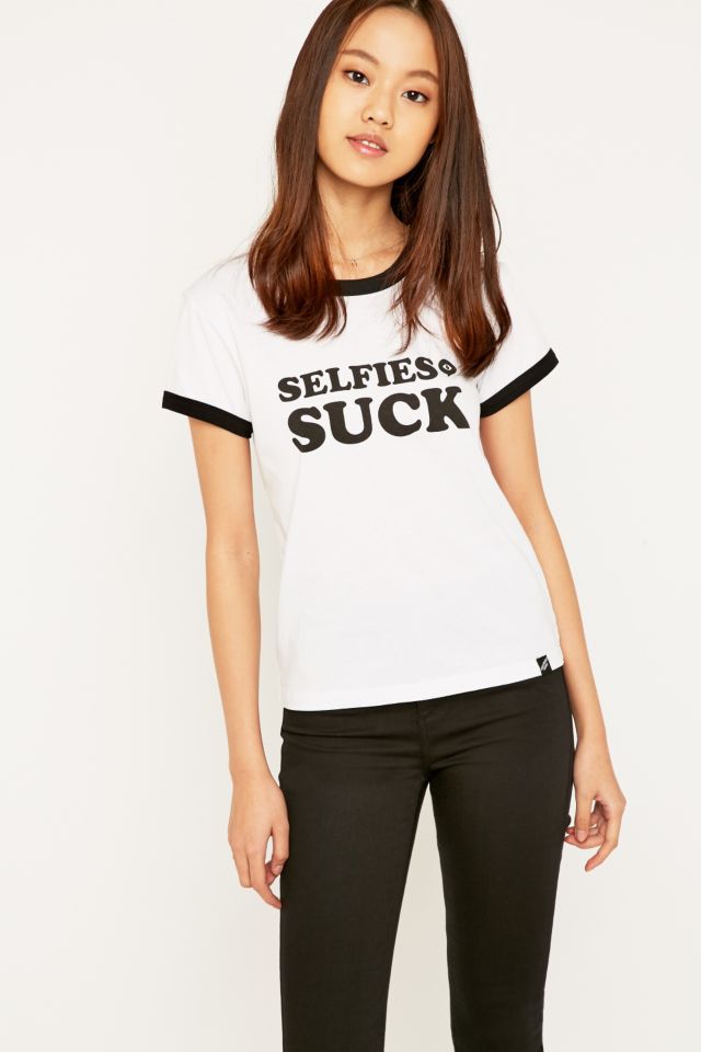 Illustrated People Selfies Suck T-shirt | Urban Outfitters UK