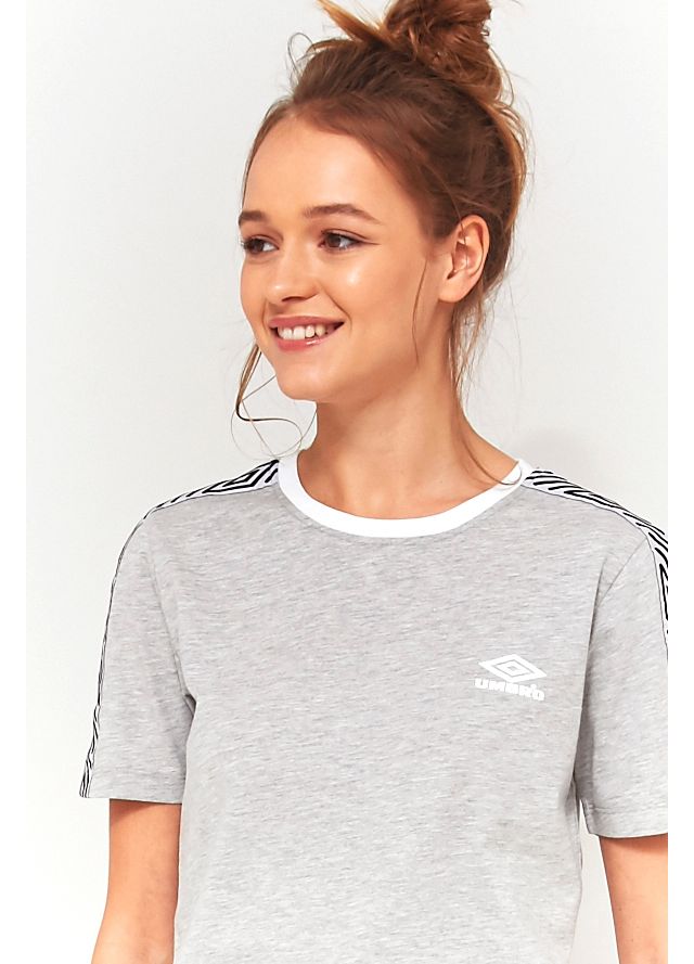 Umbro Retro Stripe Sleeve Grey T-Shirt #2