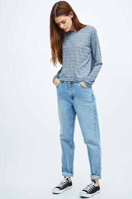 urban outfitters high waisted mom jeans