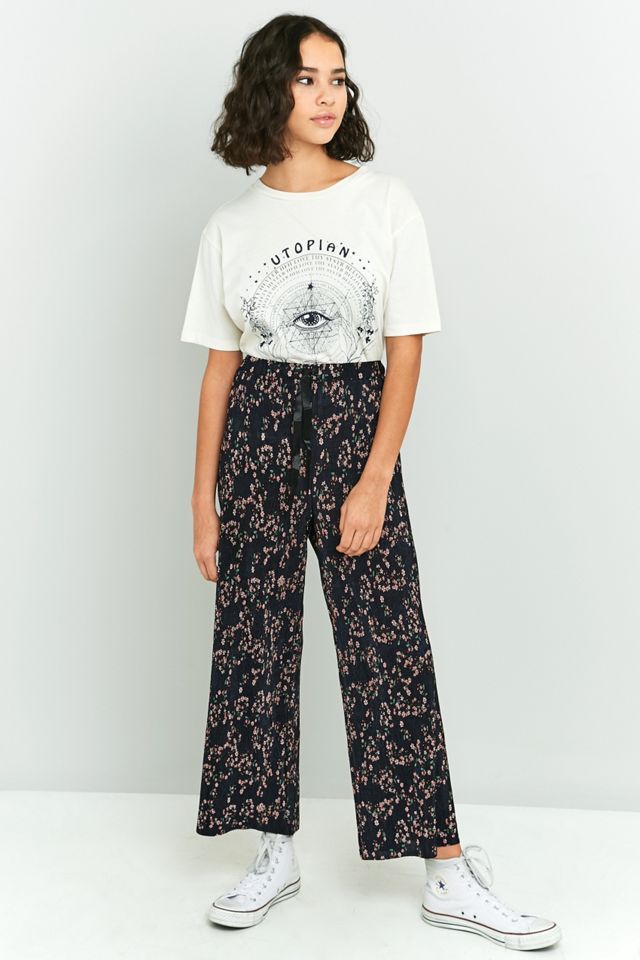 Light Before Dark - Caraco plissé | Urban Outfitters FR
