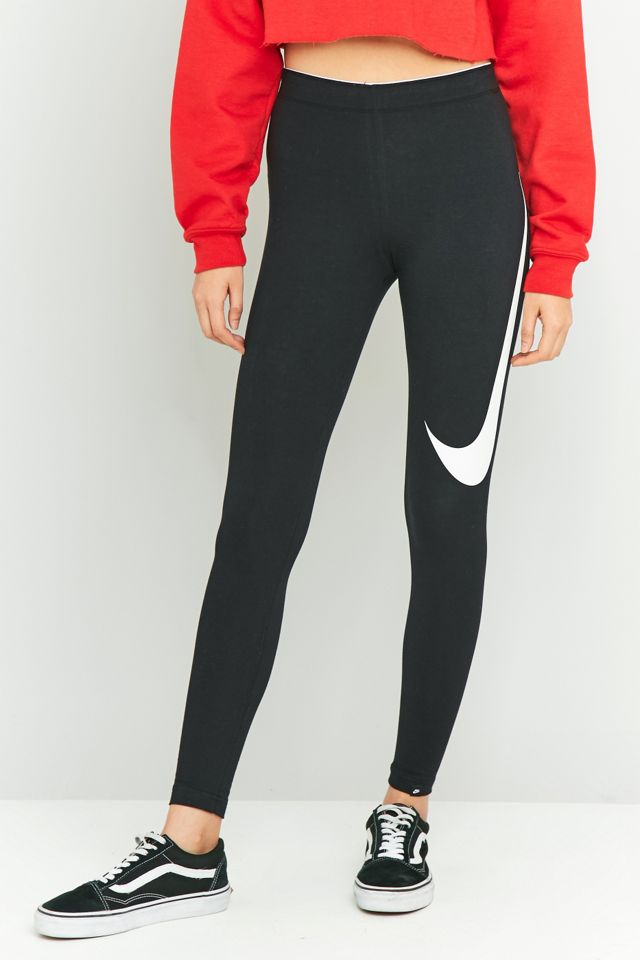Nike - Leggings à logo virgule noirs #1