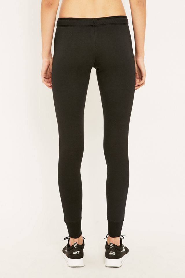 Nike Rally Slim Joggers