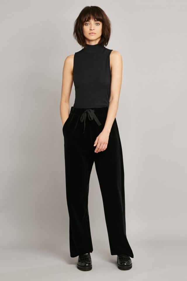 Black velvet joggers best sale