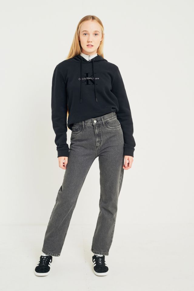 Calvin klein mom on sale jeans urban outfitters