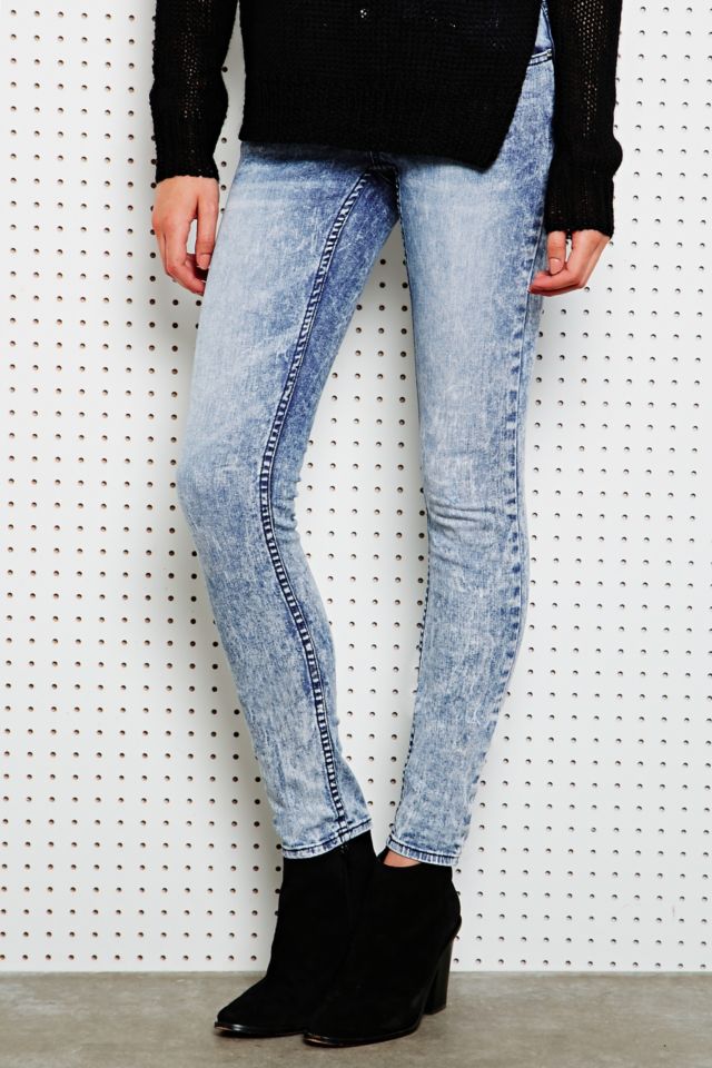 vitamin Rustik Uskyldig Cheap Monday Skinny Jeans in Blue Acid Wash | Urban Outfitters UK