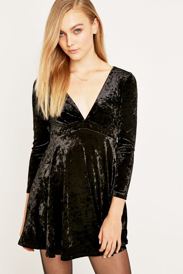 Kimchi Blue Juliet Black Velvet Babydoll Dress Urban Outfitters UK
