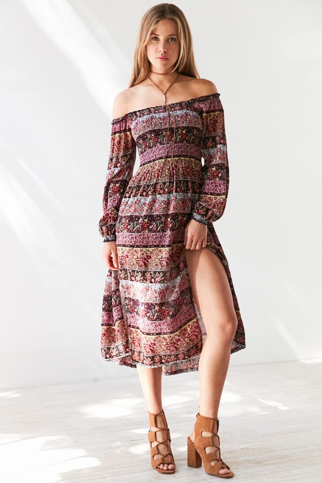 Kimchi Blue Jannie Off-The-Shoulder Midi Dress Urban Outfitters UK