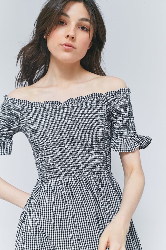 Kimchi Blue – Kariertes, schulterfreies Midikleid „Picnic“ #3