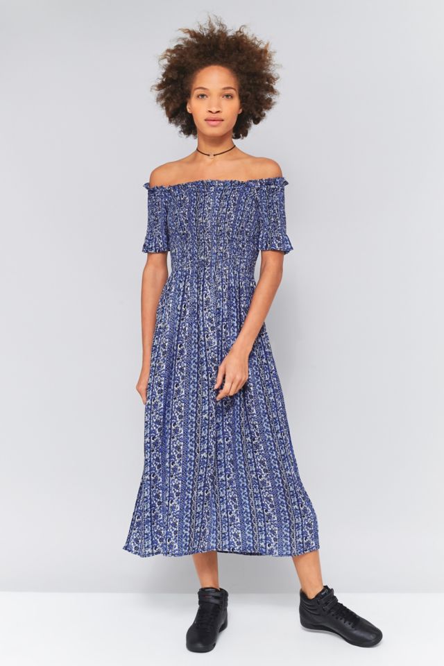 Urban outfitters off 2024 the shoulder dress