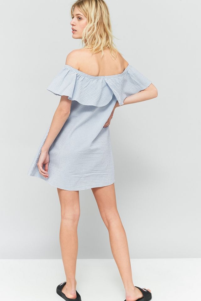 Urban Outfitters - Robe en crépon à volants et encolure Bardot #3