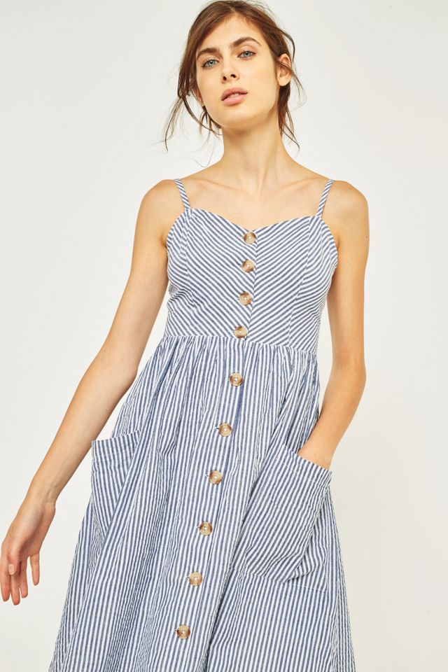 Kimchi Blue Emilia Seersucker Linen Button-Down Midi Dress | Urban  Outfitters UK