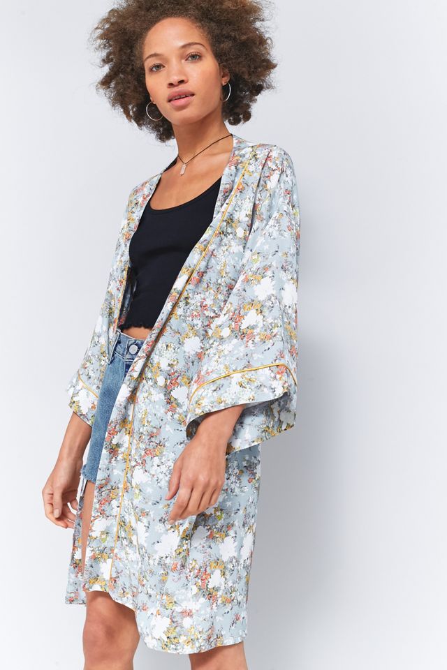 Urban Outfitters - Kimono à fleurs effet ombré #1