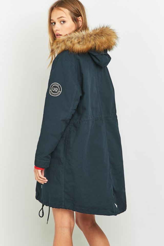 Light Before Dark – Schlichter Parka in Marineblau #1