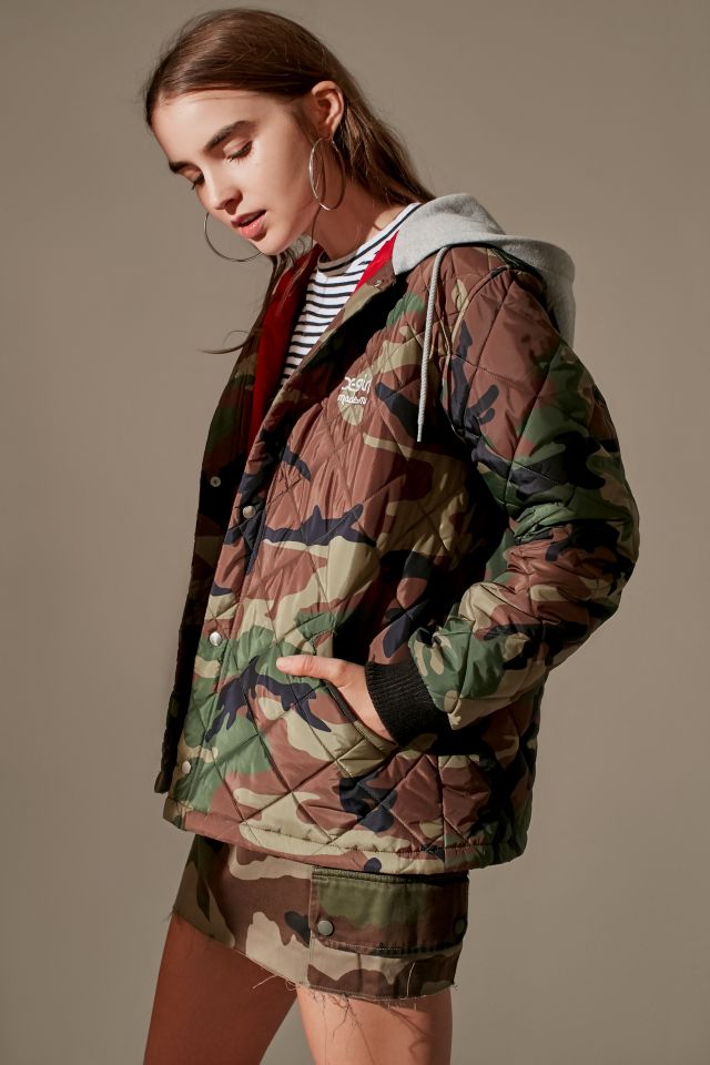 Womens camo jacket hot sale urban outfitters