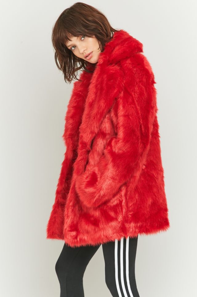 Jakke Heather Red Faux Fur Jacket