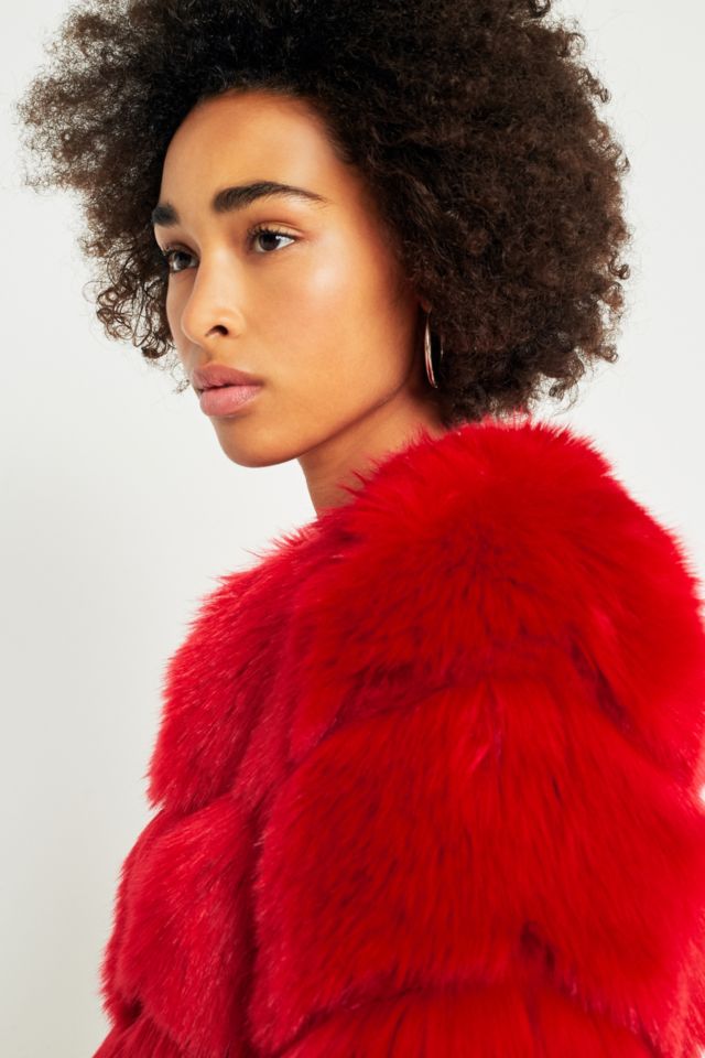 Red faux fur hot sale bubble coat