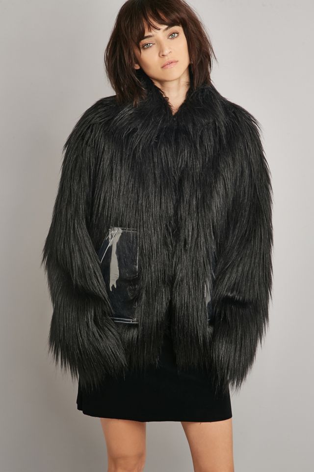 MM6 - Veste courte en fausse fourrure noire #1