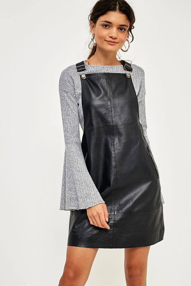 Gestuz Angelina Vestido de cuero Pinafore #1