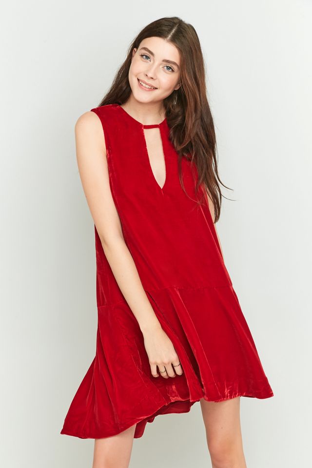 Free People Soft Focus Red Velvet Drop-Waist Dress | Urban Outfitters UK