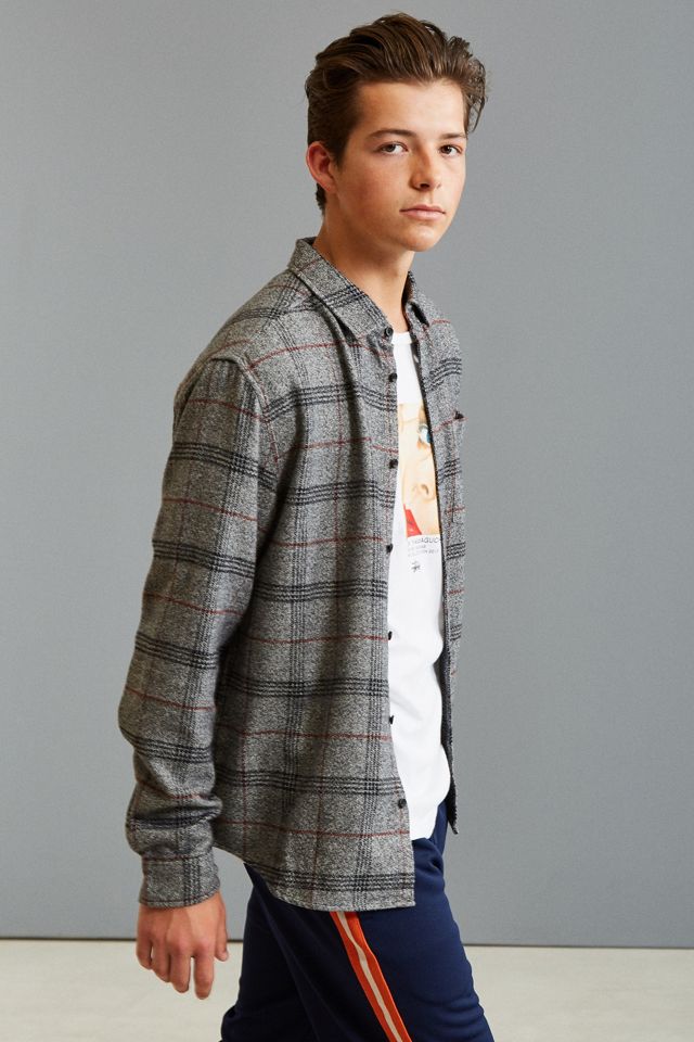 UO Charcoal Plaid Flannel Button-Down Shirt #4