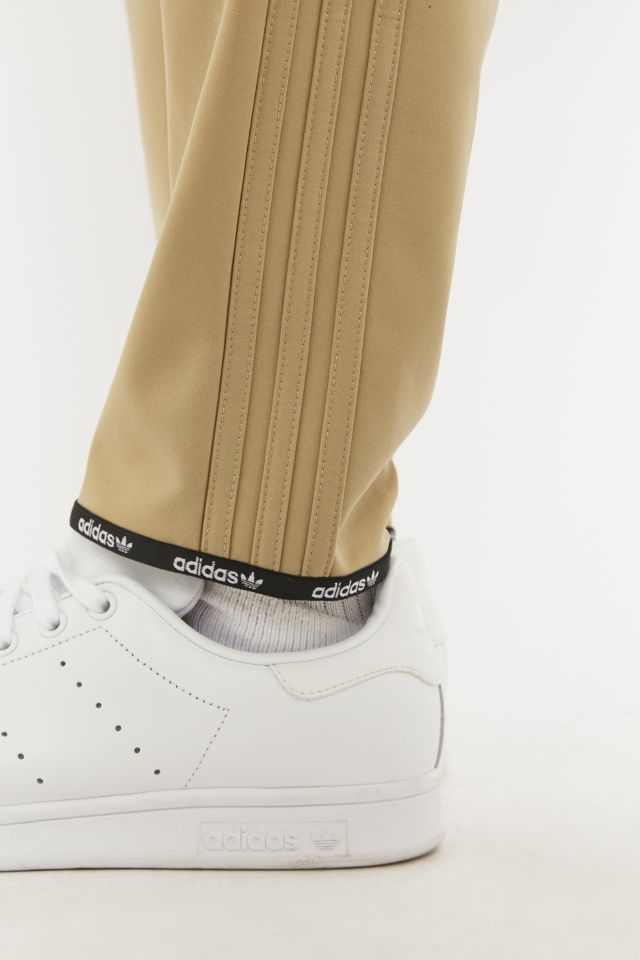 Adidas originals superstar track pants outlet 2.0