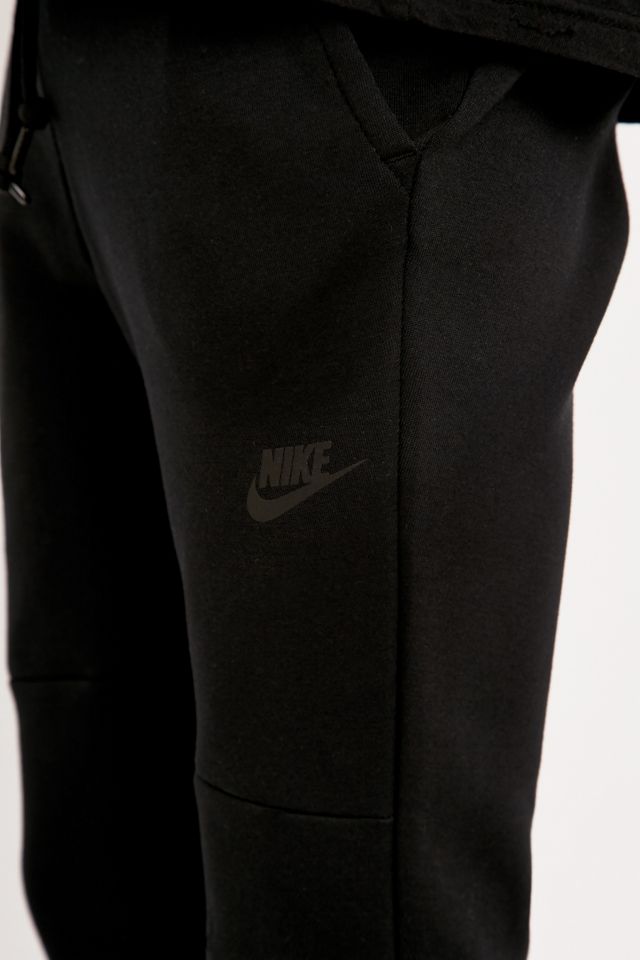 Nike – Jogginghose „Tech“ aus Fleece in Schwarz #2