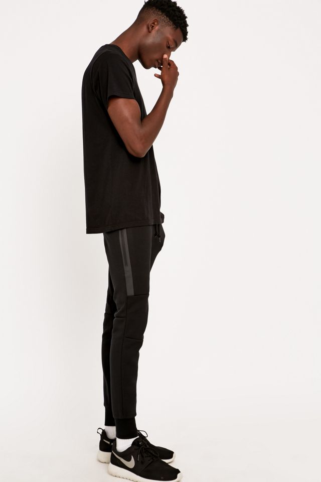 Nike – Jogginghose „Tech“ aus Fleece in Schwarz #5