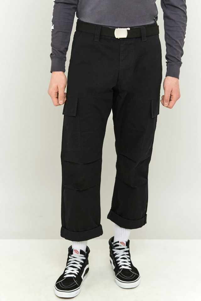 Shore Leave di Urban Outfitters Titus Black Cargo Trousers #1
