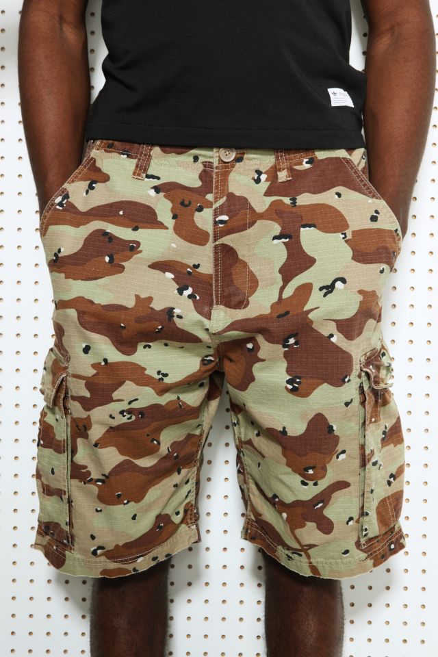 gave indad snemand Adidas Originals Cargo Shorts in Camo Print | Urban Outfitters UK