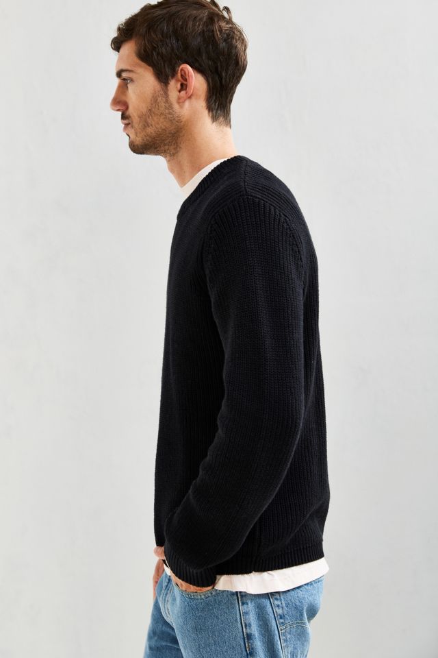 UO - Pull ras du cou classique noir #3