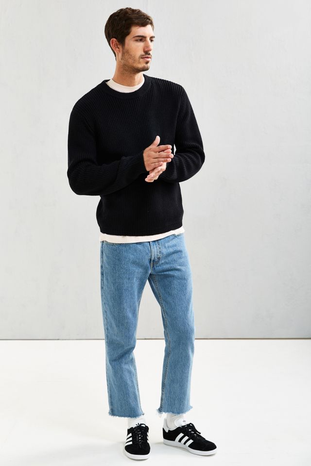 UO - Pull ras du cou classique noir #4